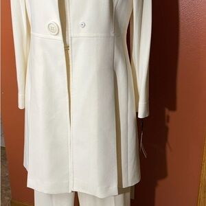 Tahari winter Ivory three piece pant ensemble, Blazer Coat